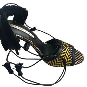 Zara TrafalucTribal Women Fringe High Heel, US 7 Peep Toe Yellow Tan- Brand New!